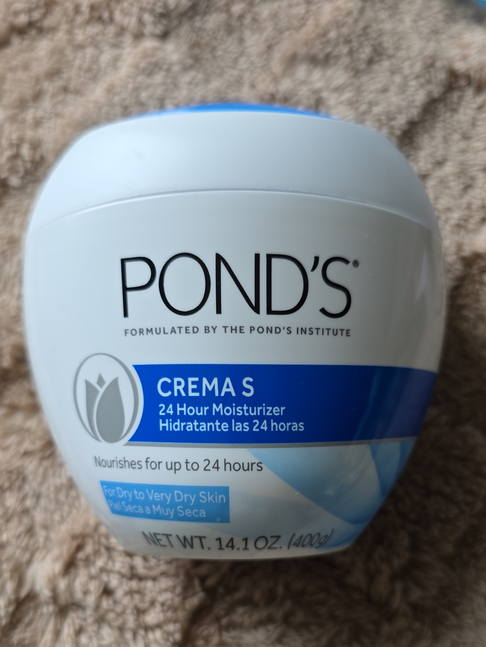 Pond's Crema S 24-Hour Moisturizer — White & Blue